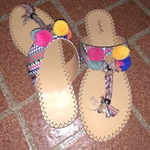 Qupid pompom flat sandal
